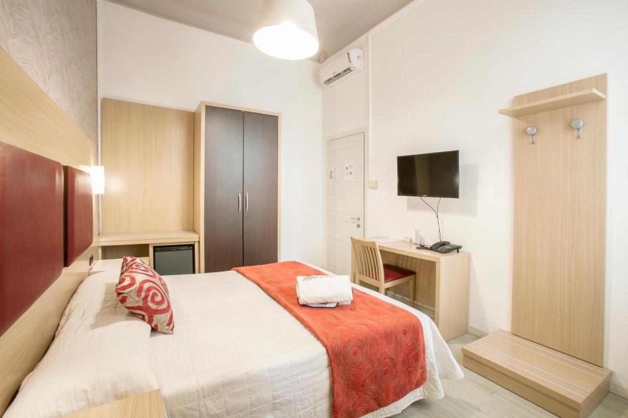 Hotel Playa ヴィアレッジョ エクステリア 写真