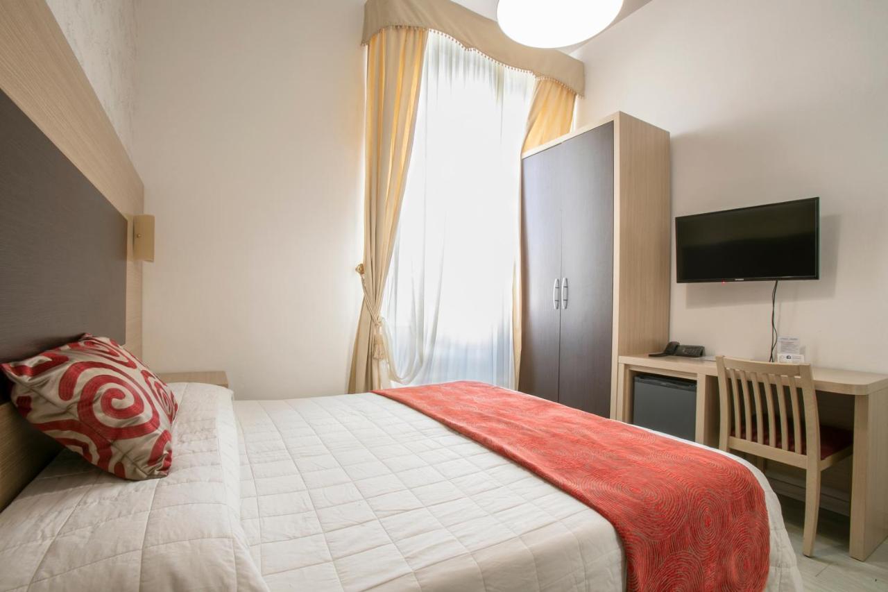 Hotel Playa ヴィアレッジョ エクステリア 写真
