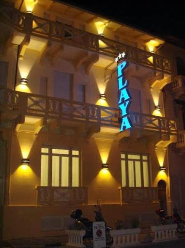 Hotel Playa ヴィアレッジョ エクステリア 写真