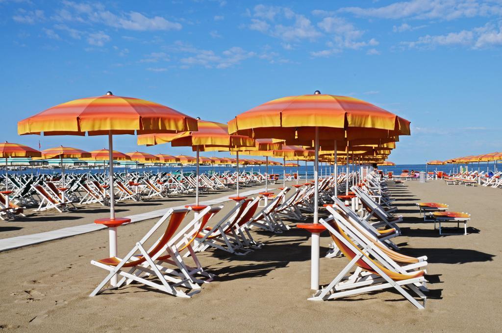 Hotel Playa ヴィアレッジョ エクステリア 写真