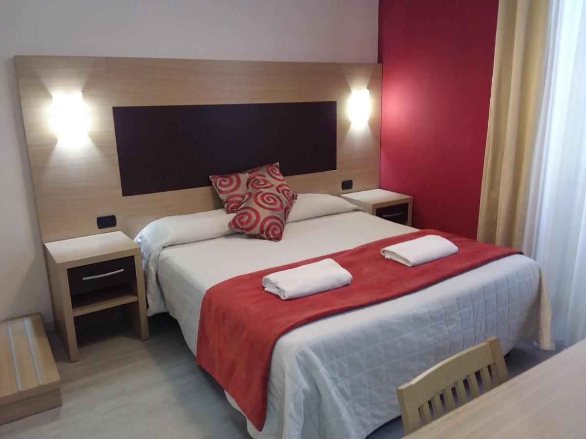 Hotel Playa ヴィアレッジョ エクステリア 写真
