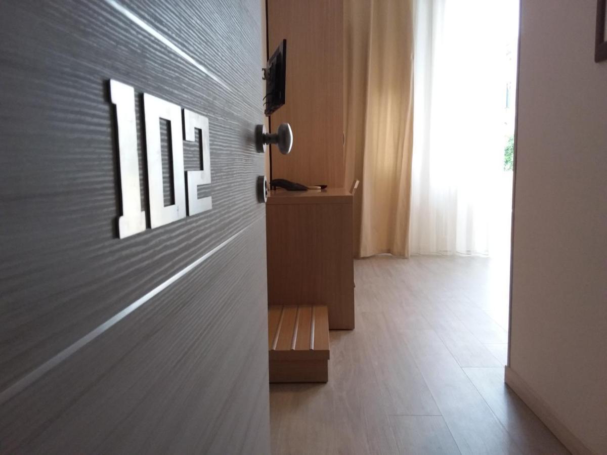 Hotel Playa ヴィアレッジョ エクステリア 写真